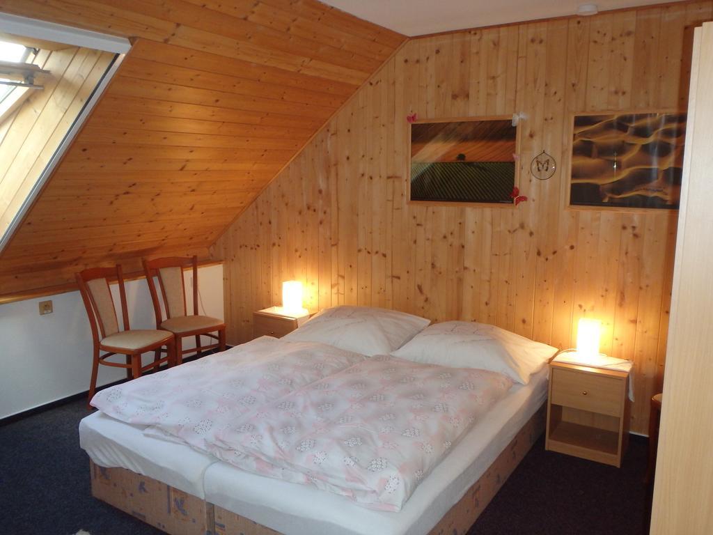 Penzion Vlasta Moravska Nova Ves Room photo